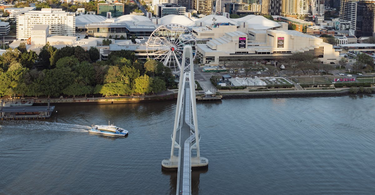 The Role of Retailers in Brisbane's Waste Management Solutions